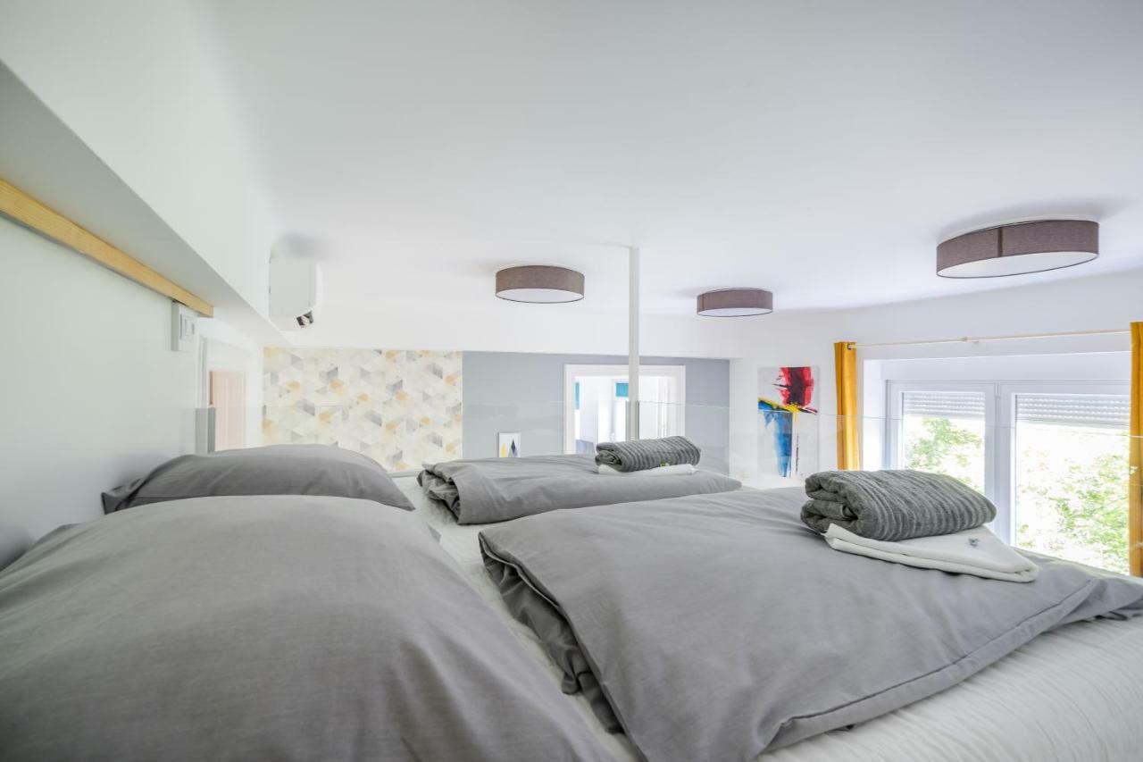 Bpr Color Fusion With A/c Budapest