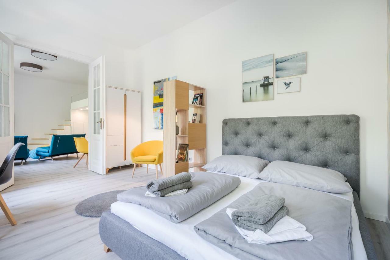 Bpr Color Fusion With A/c Apartment Budapest
